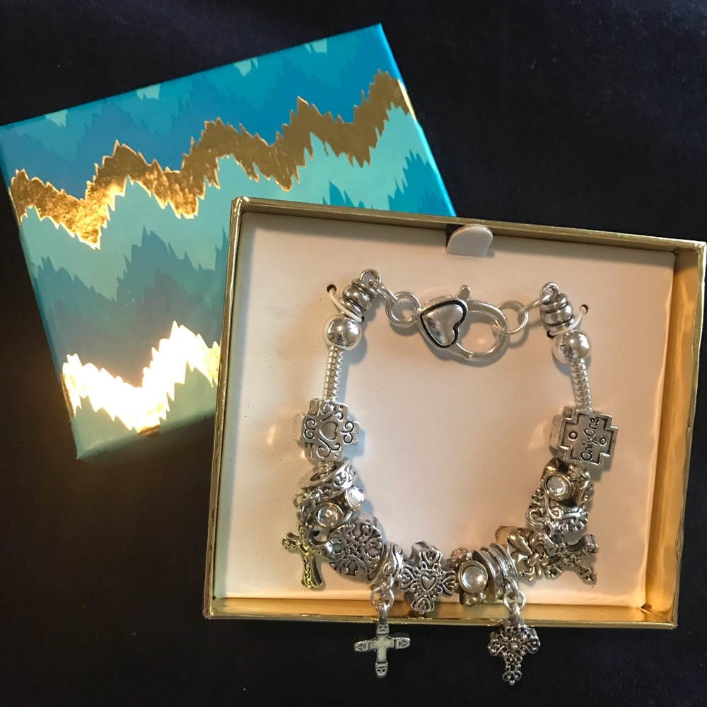 Silver cross charm bracelet